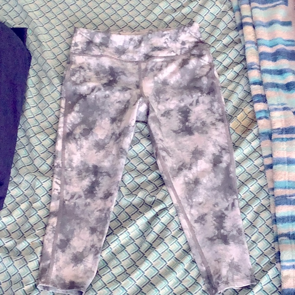 These are another pear of leggings. Great for playing sports or working out